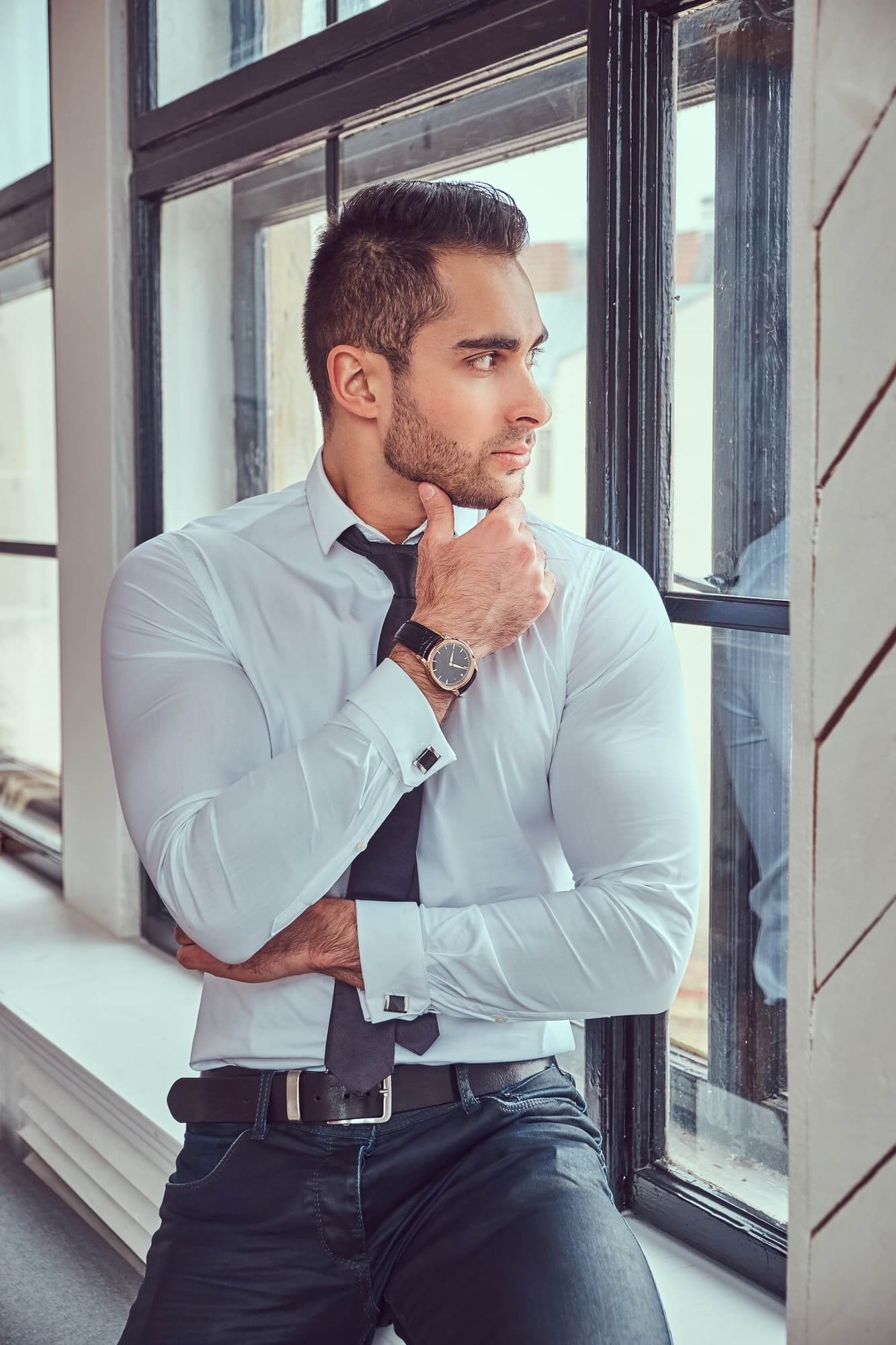 portrait-of-a-sports-male-in-the-home-1-1.jpg portrait-of-a-sports-male-in-the-home-1-1.jpg